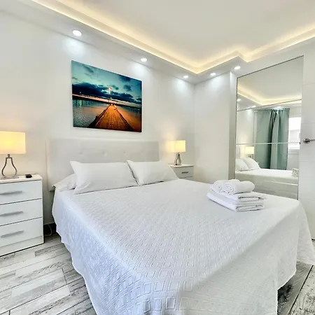 Torres De Yomely - M4g * Playa de las Américas