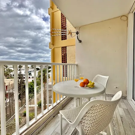 Torres De Yomely - M4g * Playa de las Américas