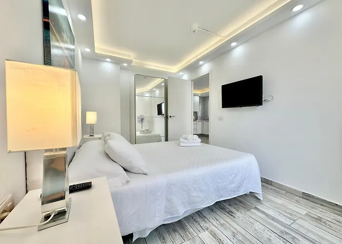 Torres De Yomely - M4g