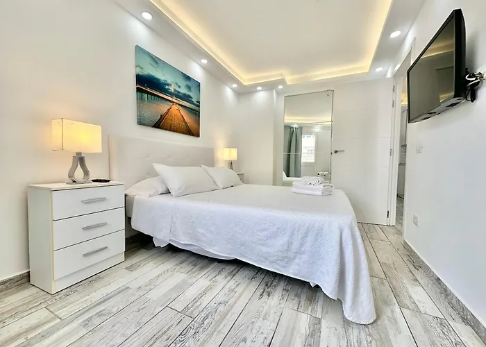 Torres De Yomely - M4g アパート