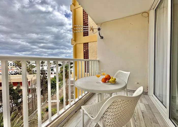 Torres De Yomely - M4g * プラヤ・デ・ラス・アメリカス